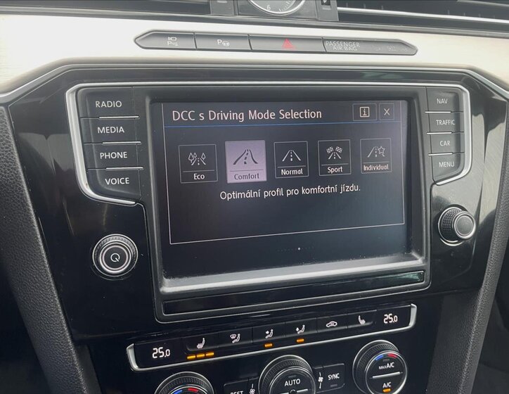 Volkswagen Passat Kombi 2,0 l 176 kw