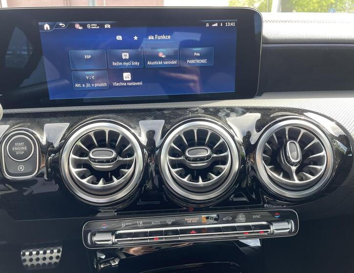 Mercedes-Benz CLA 15