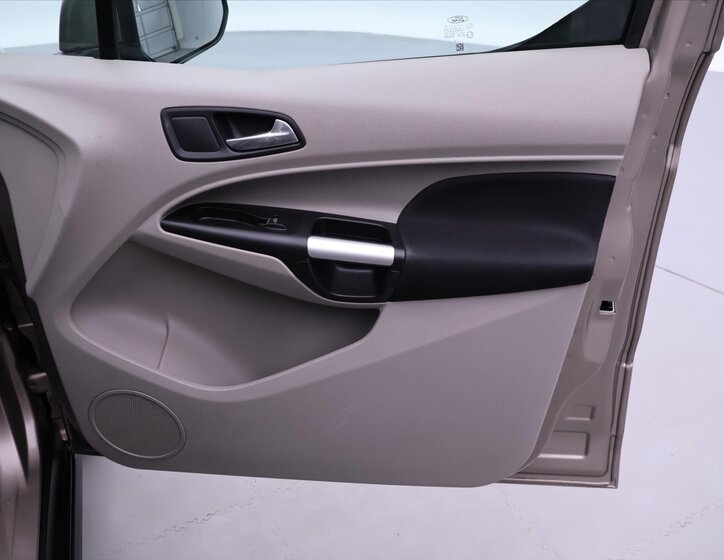 Ford Tourneo Connect Kombi 1,5 l 88 kw