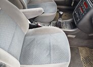 Peugeot 406 Sedan / Limuzína 2,0 l 80 kw