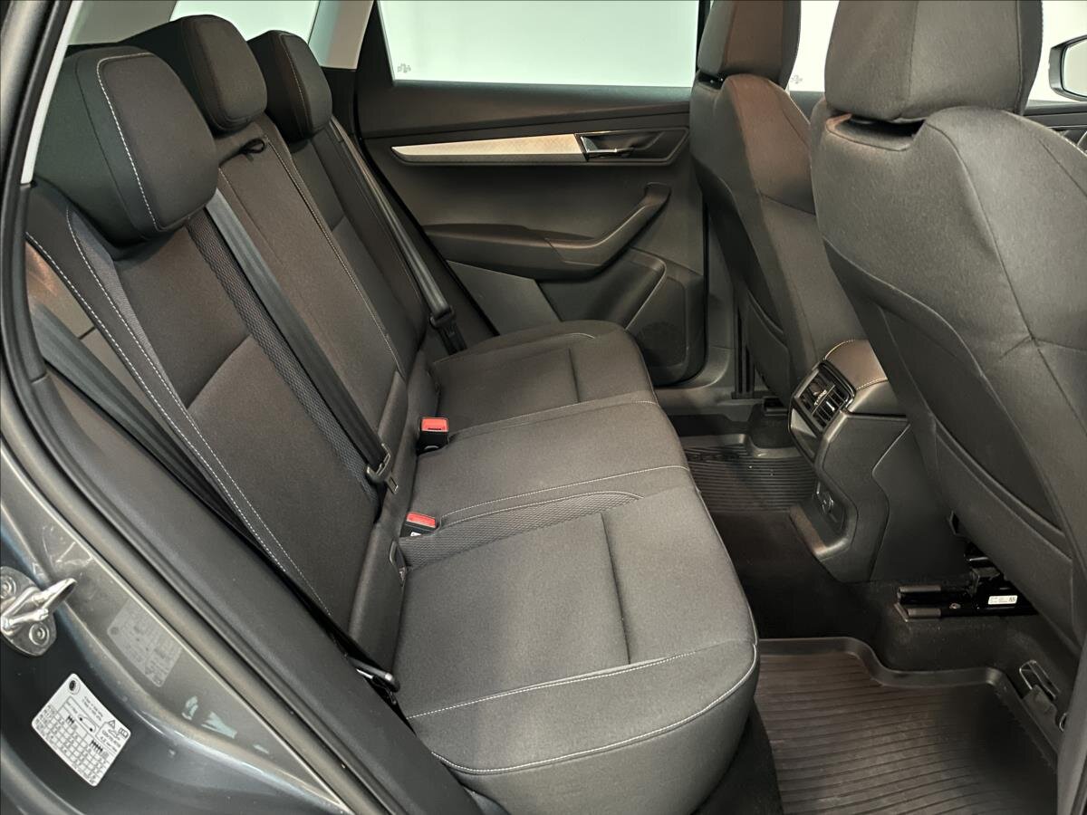 Škoda Karoq SUV / Terénní 1,5 l 110 kw