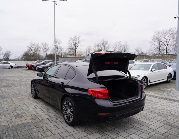 BMW Řada 5 11