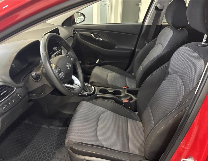 Hyundai i30 Kombi 1,5 l 70 kw