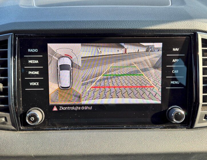 Škoda Karoq SUV / Terénní 1,5 l 110 kw