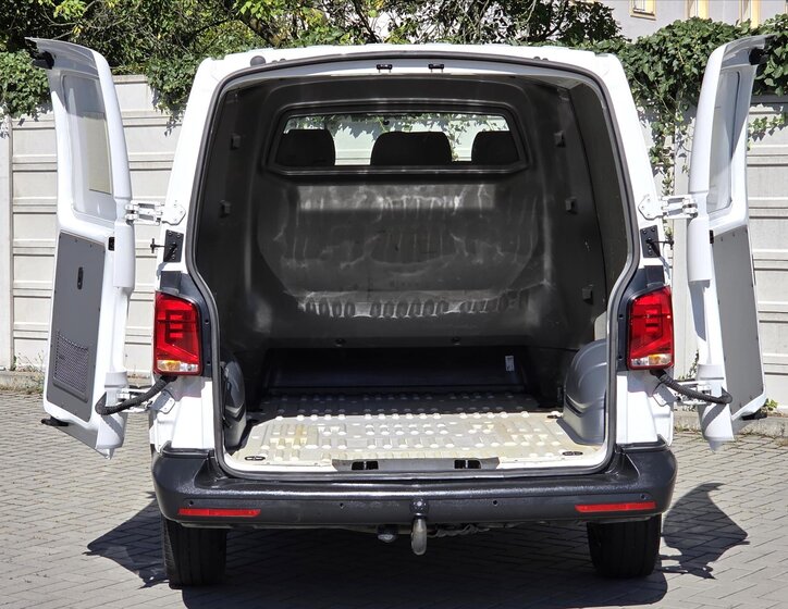 Volkswagen Transporter 13