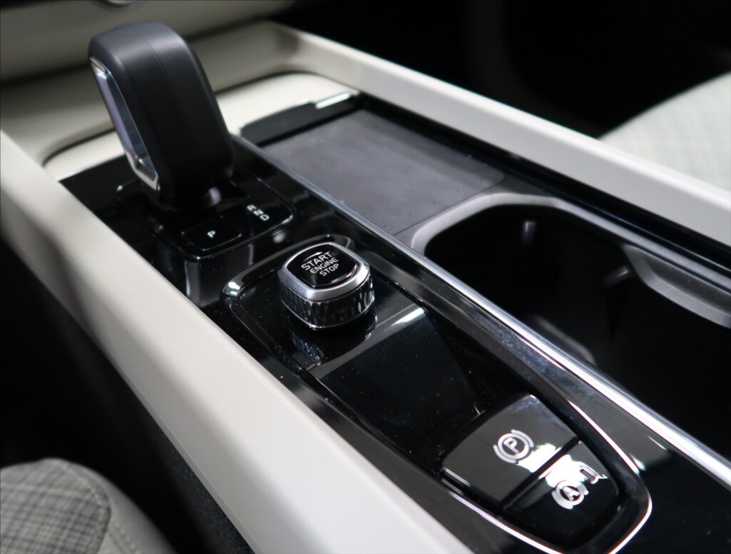 Volvo XC60 SUV 2,0 l 145 kw