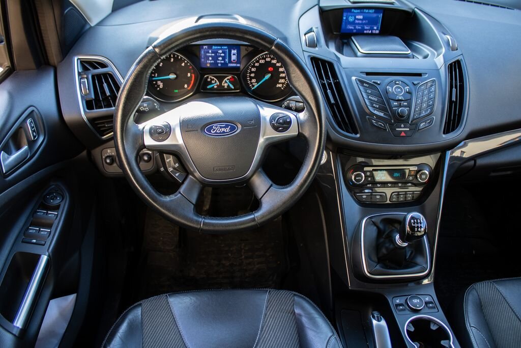 Ford Kuga SUV 2,0 l 132 kw