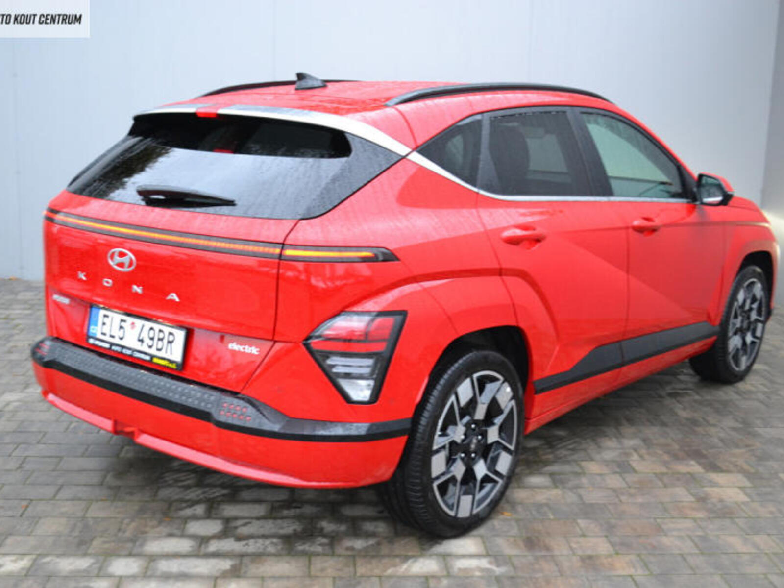 Hyundai Kona 5