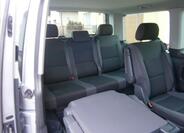 Volkswagen Multivan 8