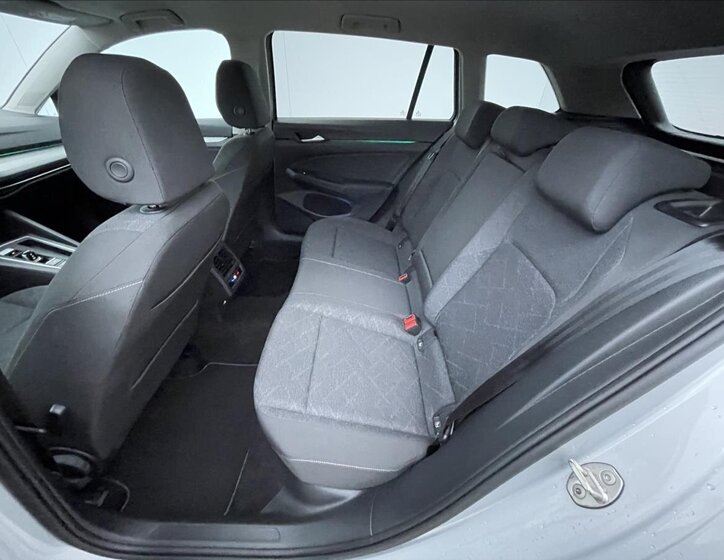 Volkswagen Golf Kombi 1,5 l 110 kw