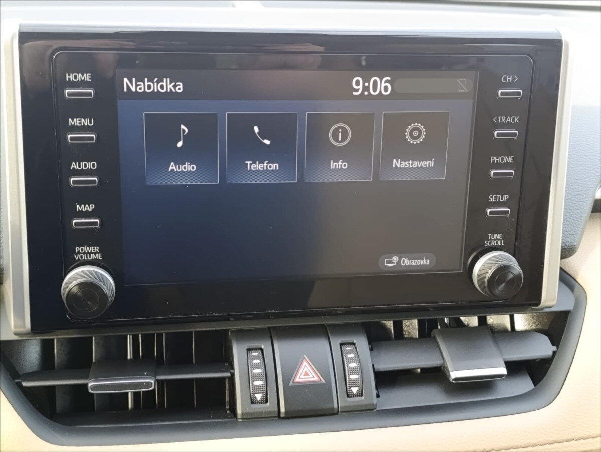 Toyota RAV4 SUV 2,5 l 131 kw