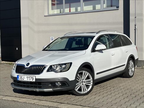 Škoda Superb