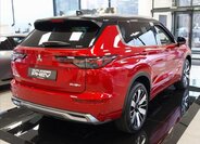 Mitsubishi Outlander SUV / Terénní 2,4 l 225 kw