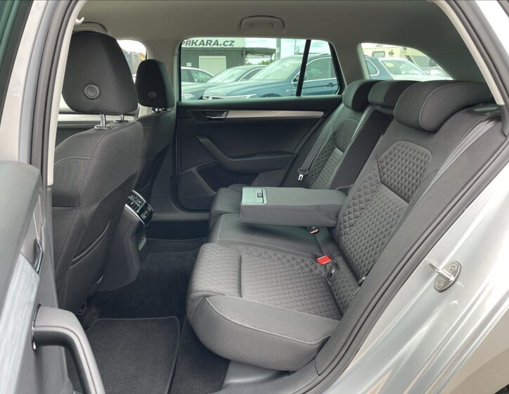 Škoda Superb Kombi 2,0 l 110 kw