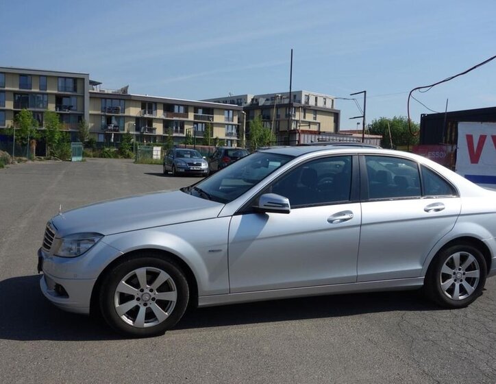 Mercedes-Benz Třídy C 8