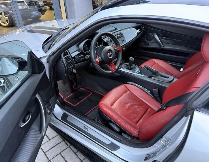 BMW Z4 Kupé 3,0 l 195 kw