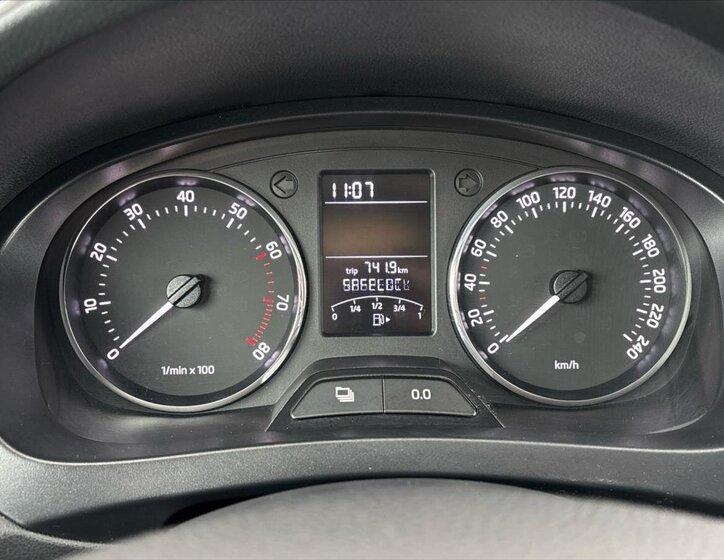 Škoda Rapid Liftback 1,2 l 63 kw