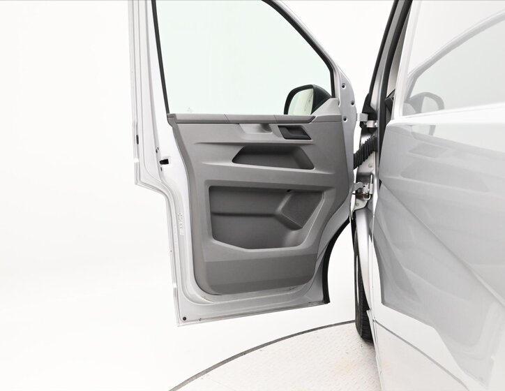 Volkswagen Transporter 21