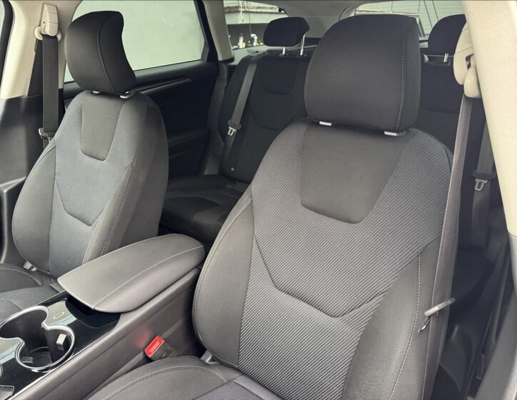 Ford Mondeo Kombi 2,0 l 132 kw