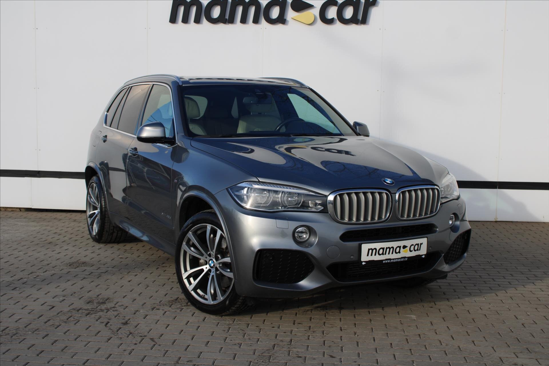 BMW X5 SUV 3,0 l 230 kw