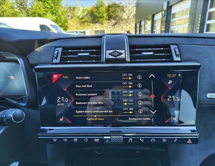 DS Automobiles DS7 Crossback SUV / Terénní 2,0 l 130 kw