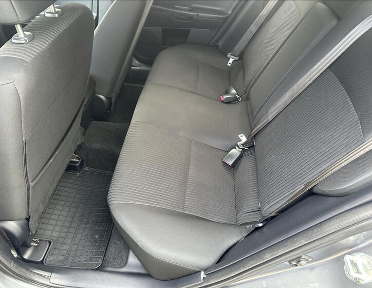 Mitsubishi Lancer 13