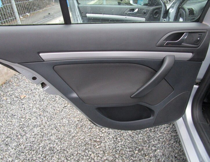 Škoda Octavia Liftback 1,6 l 77 kw