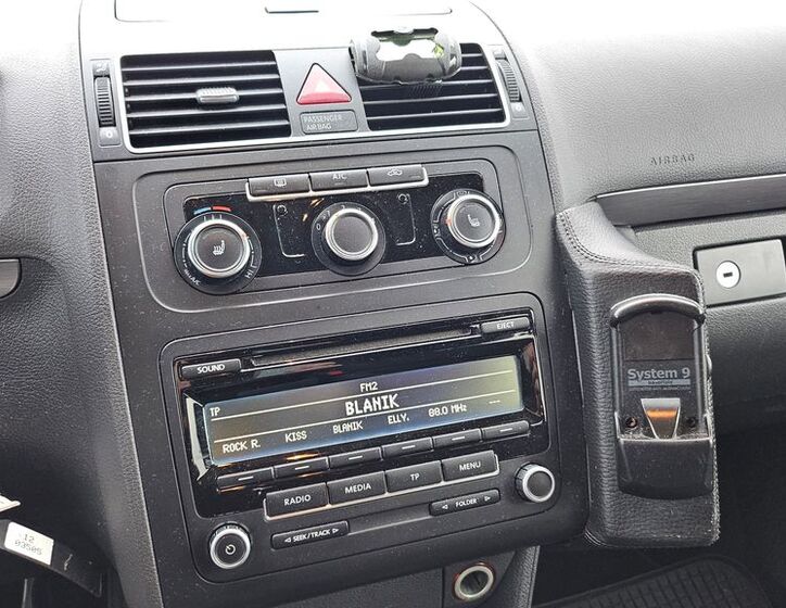 Volkswagen Touran 11