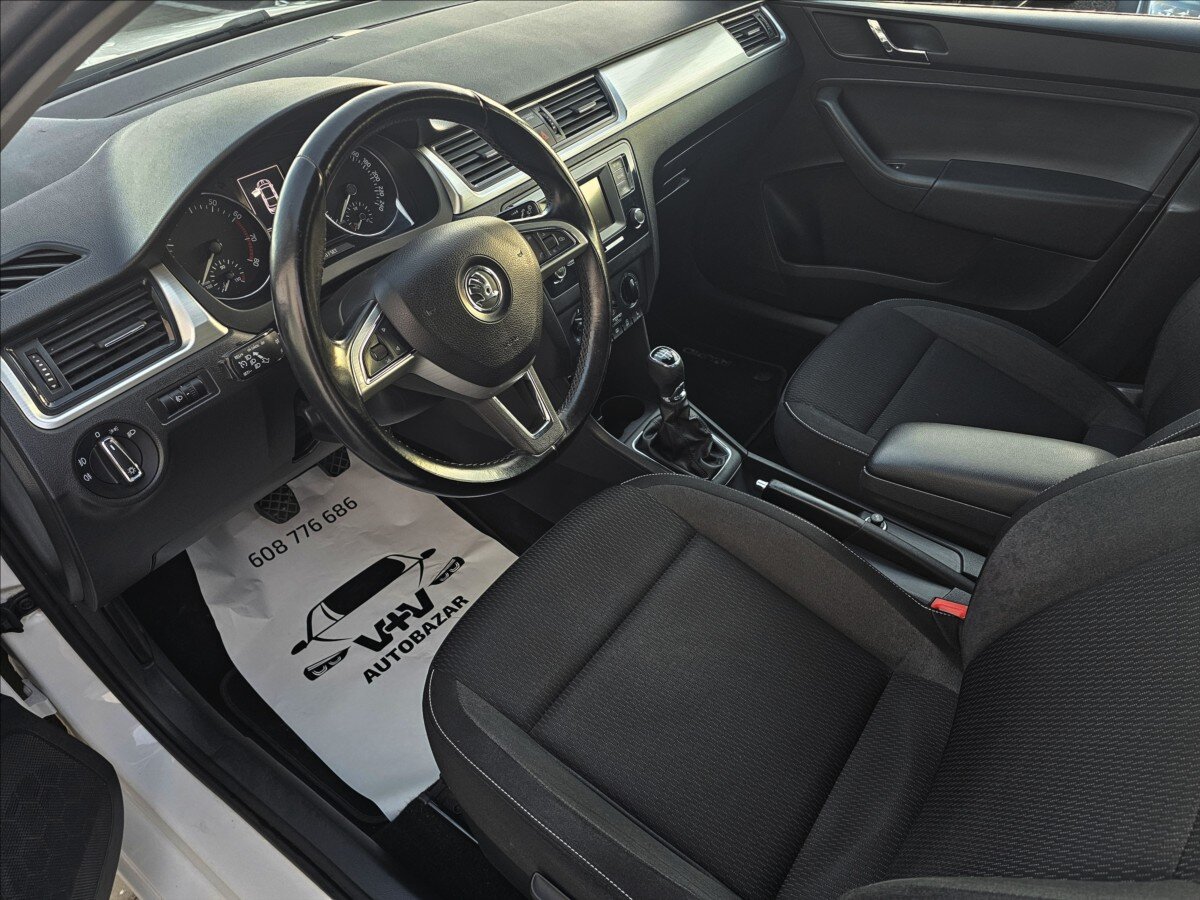 Škoda Rapid Sedan / Limuzína 1,2 l 81 kw