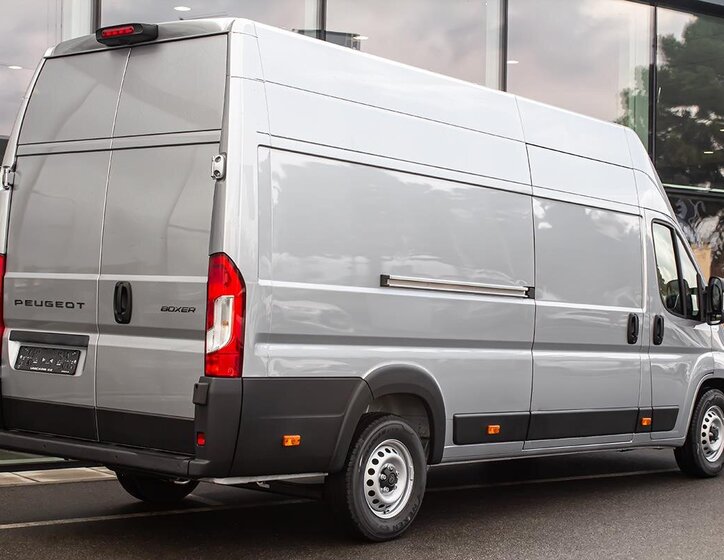 Peugeot Boxer Ostatní 2,2 l 132 kw