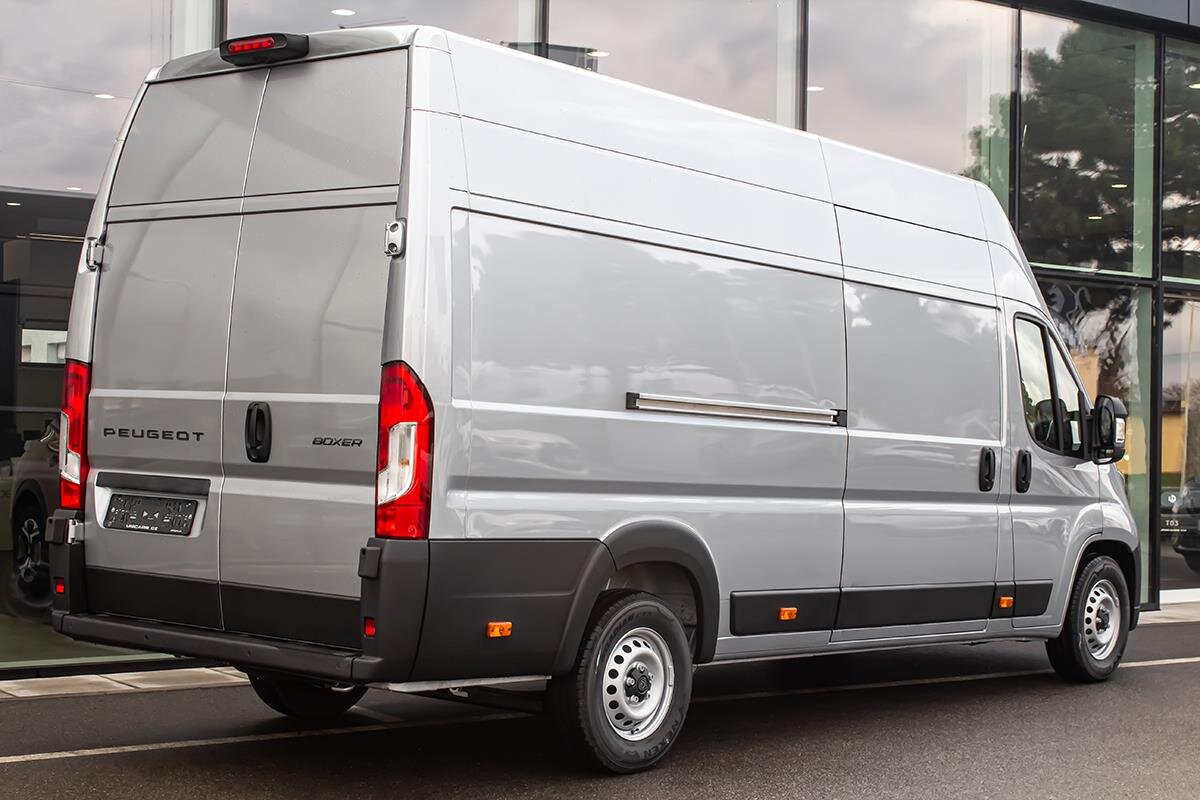 Peugeot Boxer Ostatní 2,2 l 132 kw
