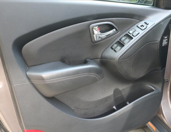 Hyundai ix35 SUV / Terénní 1,7 l 85 kw