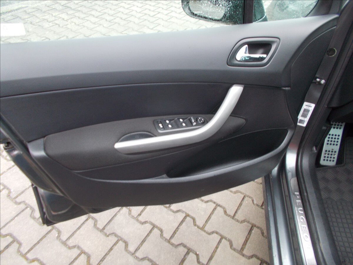 Peugeot 308 Kombi 1,6 l 88 kw