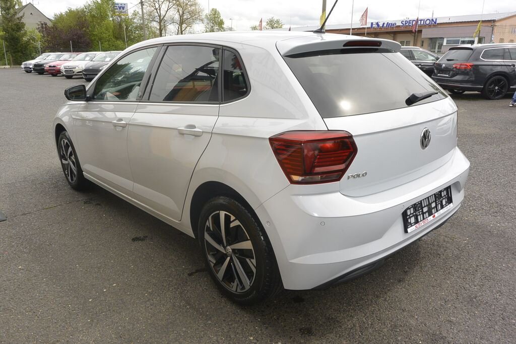 Volkswagen Polo Hatchback 999,0 70 kw