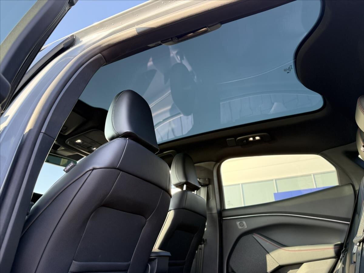 Ford Mustang Mach-E Hatchback 0,0 225 kw