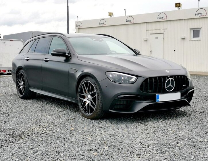 Mercedes-Benz Třídy E Kombi 4,0 l 450 kw