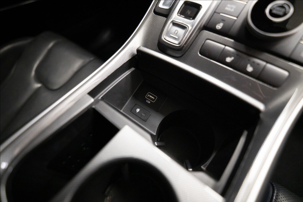 Hyundai Santa Fe SUV / Terénní 2,2 l 142 kw
