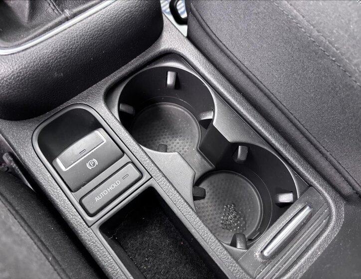 Volkswagen Tiguan SUV / Terénní 1,4 l 110 kw