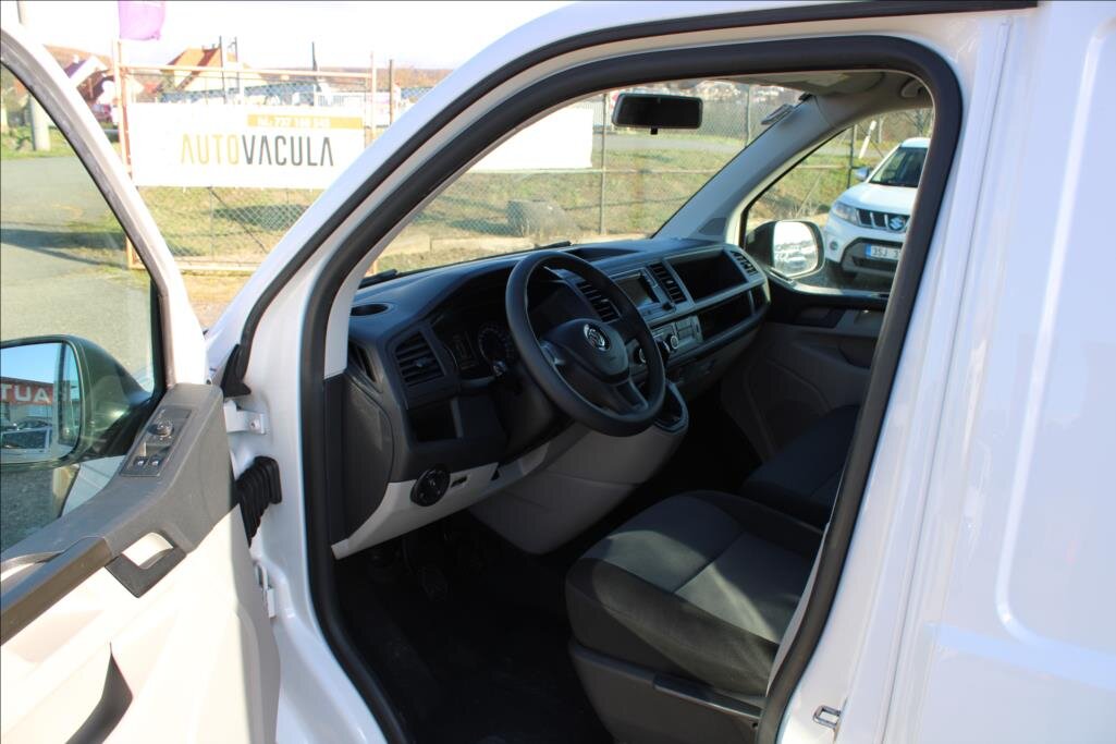 Volkswagen Transporter Skříň 2,0 l 110 kw