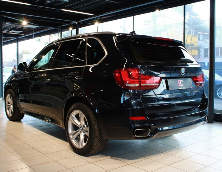 BMW X5 SUV 3,0 l 230 kw