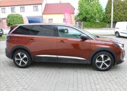 Peugeot 5008 SUV / Terénní 1,5 l 96 kw