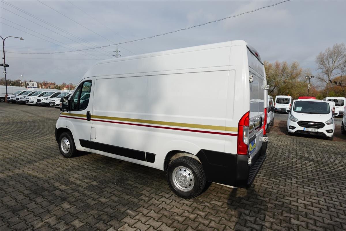 Peugeot Boxer Ostatní 2,2 l 121 kw