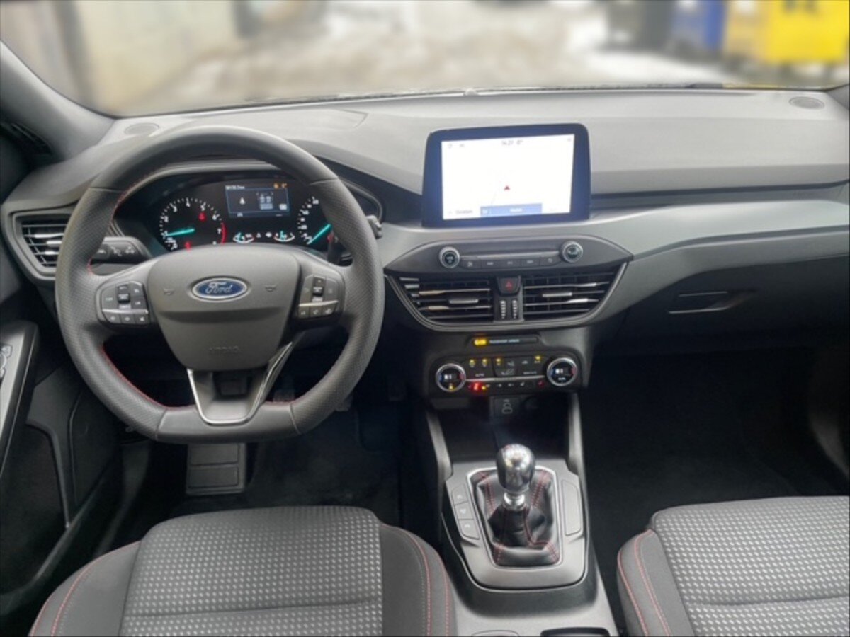 Ford Focus Kombi 999,0 114 kw