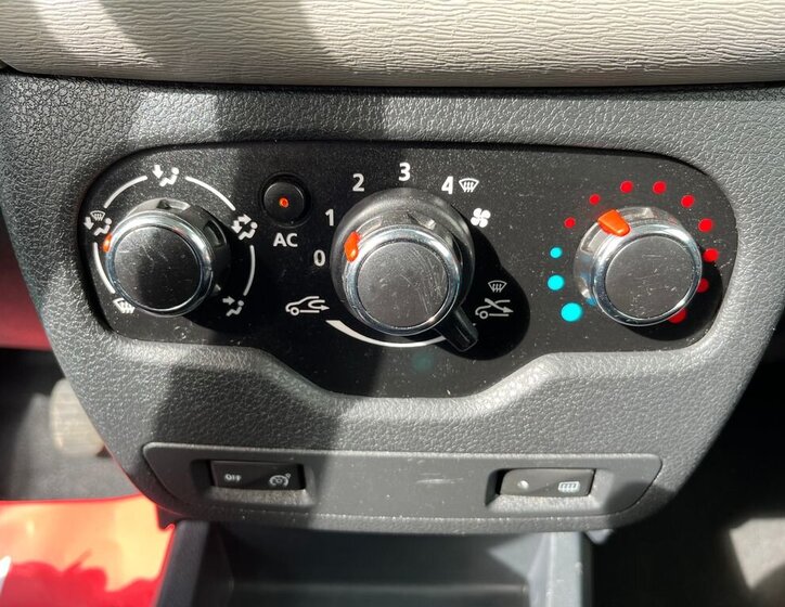 Dacia Lodgy Kombi 1,5 l 79 kw