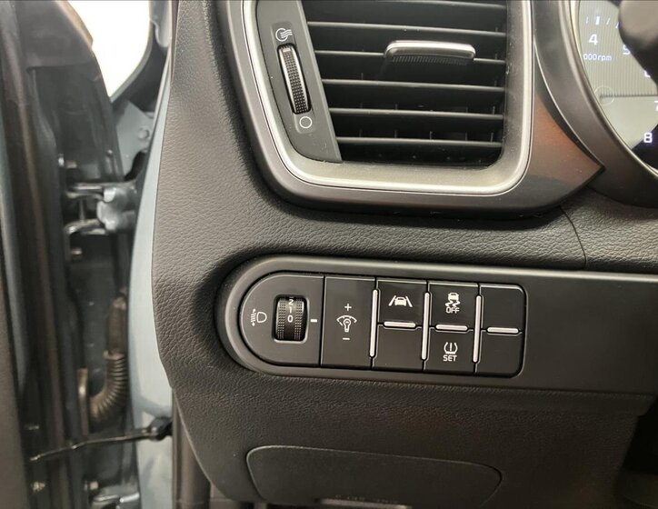 KIA Ceed Hatchback 998,0 74 kw