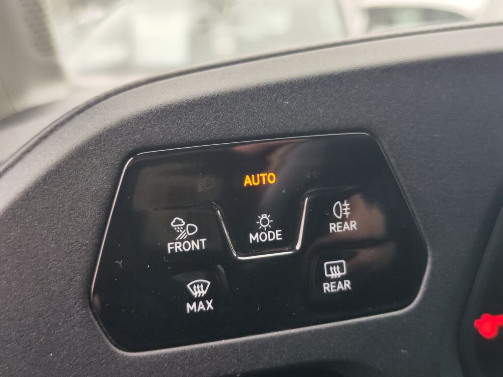 Volkswagen Caddy Pick-up 2,0 l 75 kw