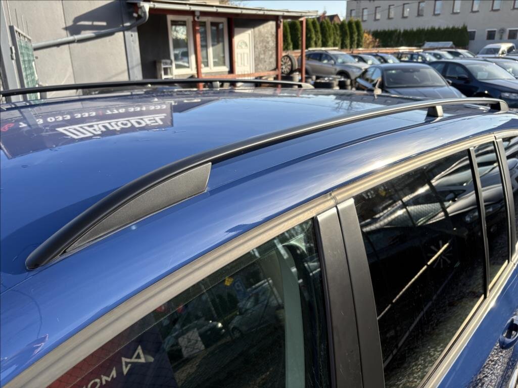 Volkswagen Touran MPV 1,2 l 77 kw