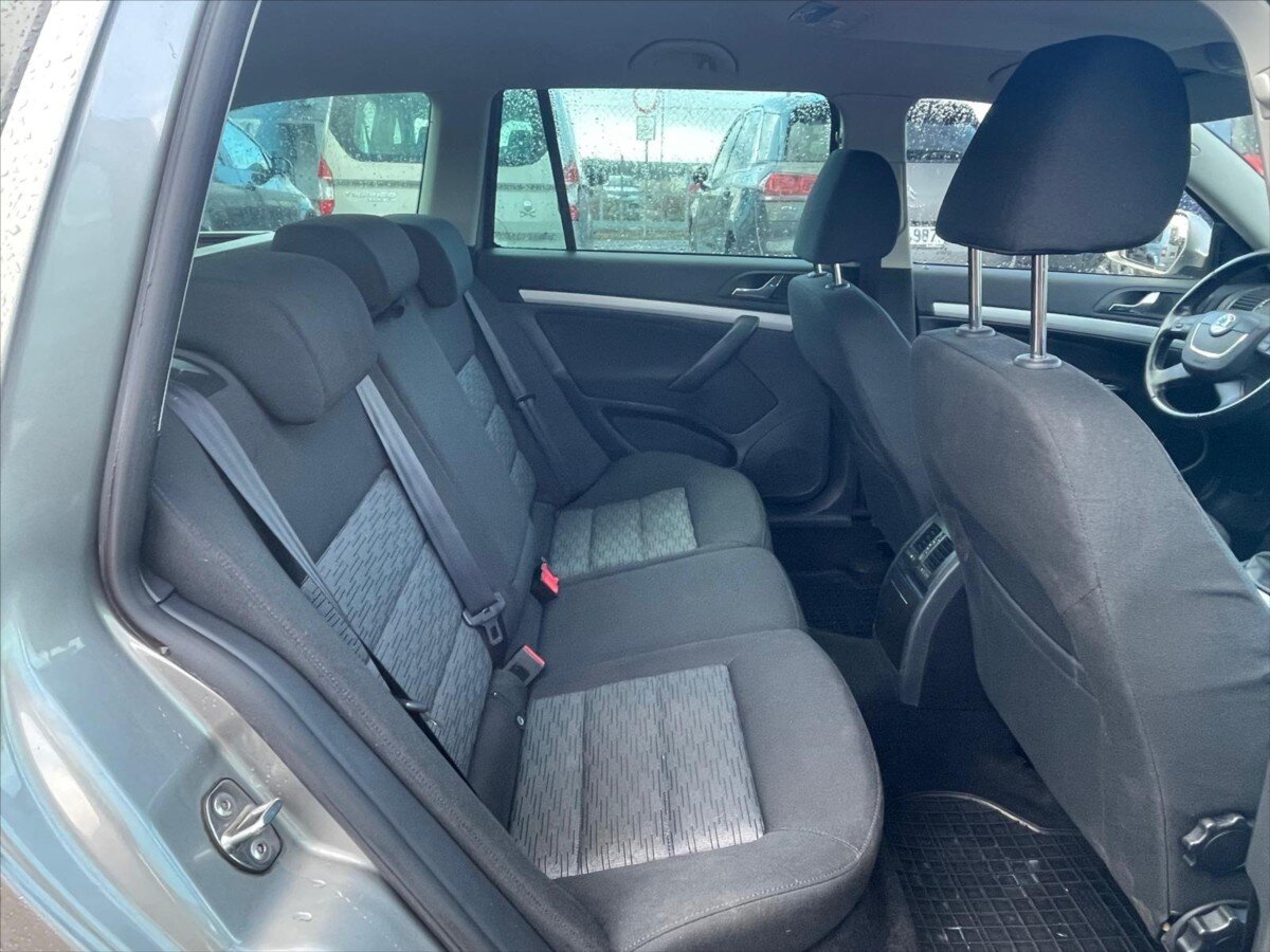 Škoda Octavia Kombi 1,6 l 77 kw