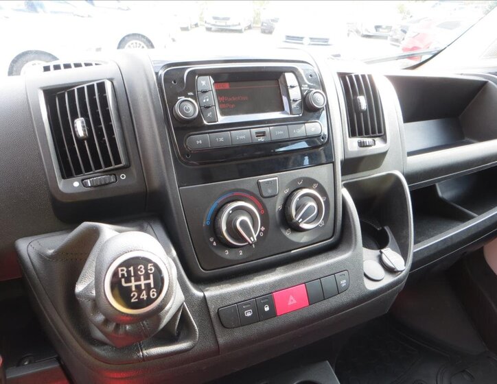 Opel Movano Ostatní 2,2 l 103 kw