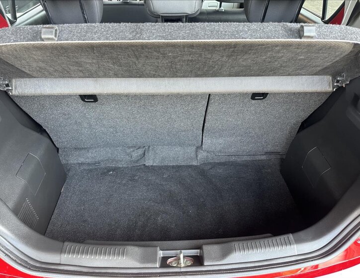 Suzuki Ignis Hatchback 1,2 l 66 kw